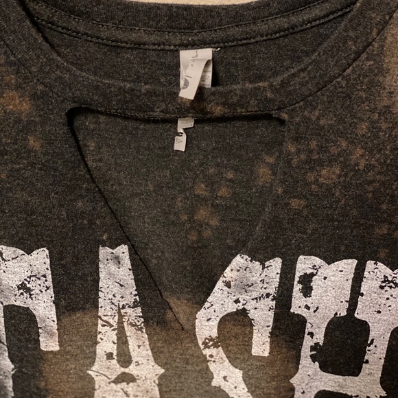 Johnny Cash Distressed Tee! - Picture 4 of 5